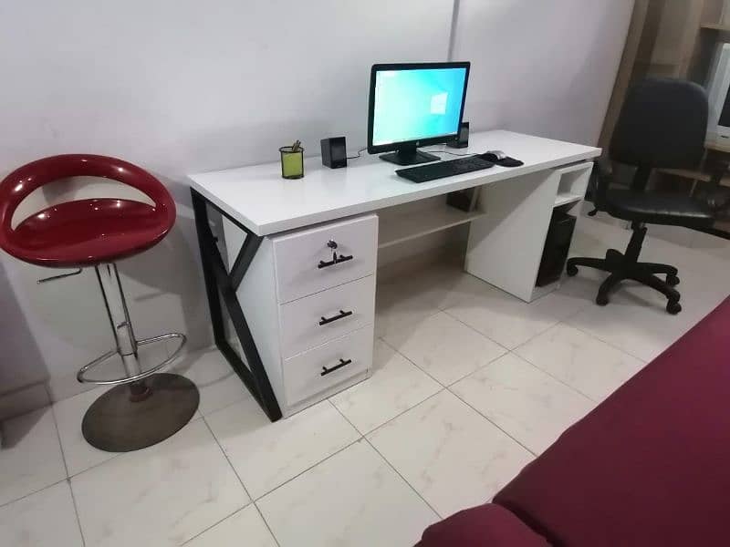 Modern Style Work Table , Computer Table , Writing table 2