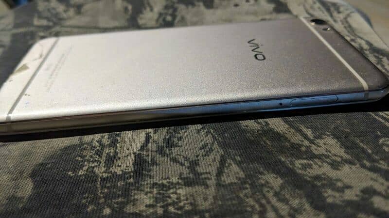 VIVO X7 (4/64) PTA APPROVED 4