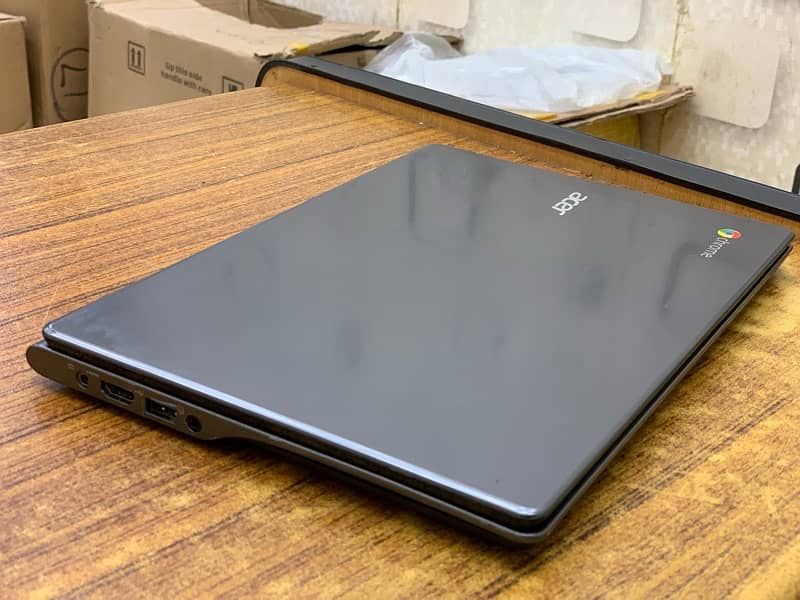 Acer c740windows laptop 4gb 128gb ssd 0