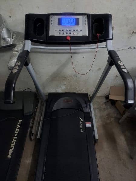 treadmils. (0309 5885468). gym cycles home gym. ellapticals. spin bikes 3