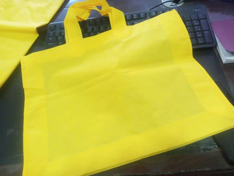 customized Non Woven Bag D cut & W cut 3