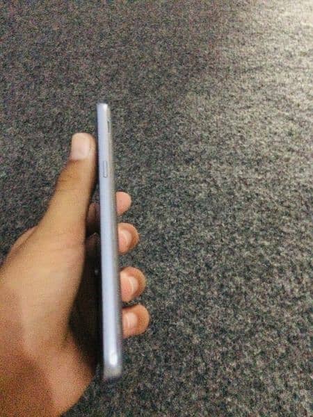 Samsung Galaxy Grand Prime pro J2 5