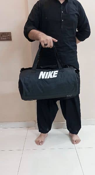 Gym bag / kit bag / sports bag 5