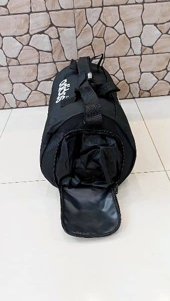 Gym bag / kit bag / sports bag 12