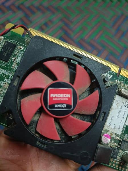 AMD Graphics card 1 GB 2