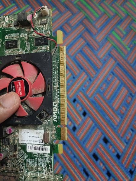 AMD Graphics card 1 GB 5