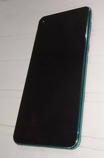 Samsung A8S New condition 10/10 7