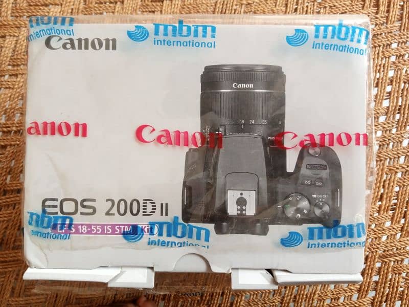 Canon EOS 200D ii 9