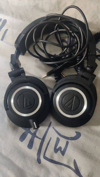 Earphones discount in olx