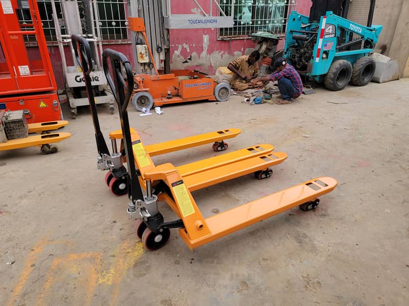 VMAX 3 Ton Brand New Hand Pallet Trucks forklifts fork lifters 4 Sale 4