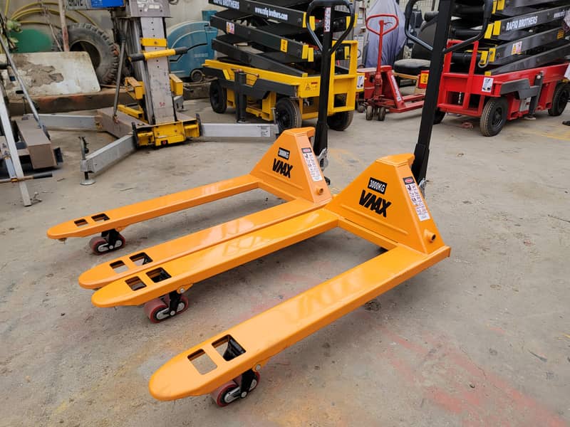 VMAX 3 Ton Brand New Hand Pallet Trucks forklifts fork lifters 4 Sale 1