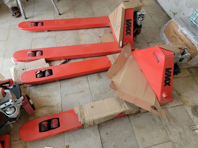 VMAX 3 Ton Brand New Hand Pallet Trucks forklifts fork lifters 4 Sale 10