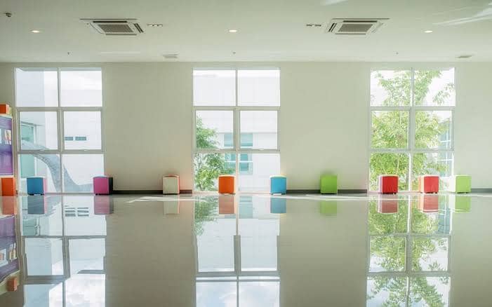 Epoxy flooring 03008991548 0