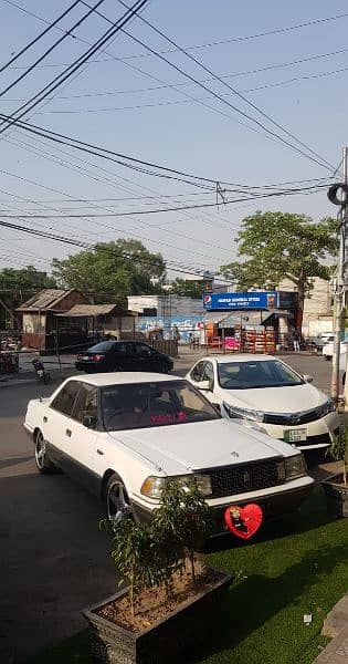 Toyota Crown Royal Saloon G 1991 Original 9