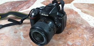 Nikon D5300  with Flaah Light