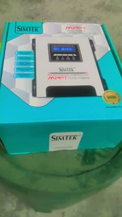 Simtek MPPT plus hybrid solar charge Controller 60Amp