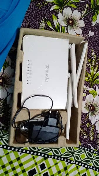 Tenda Wifi Router 0