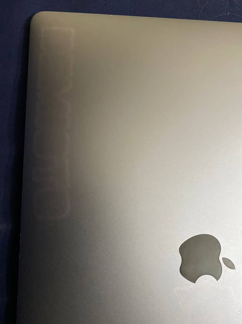 15'' MacBook Pro 2017 7