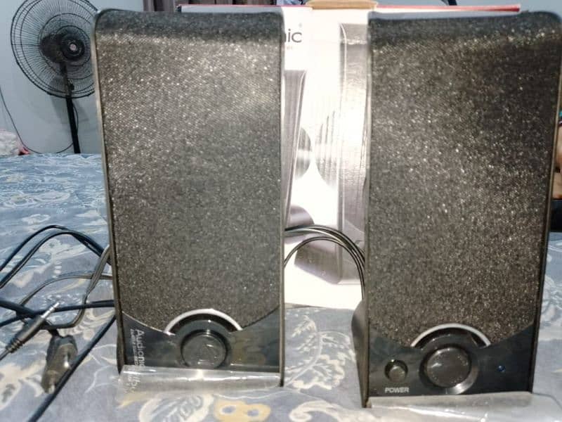 Audionic speaker 4