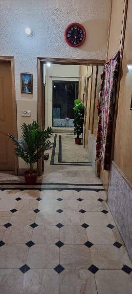 Girls Hostel, s sharing rooms near raiwend Road available 3