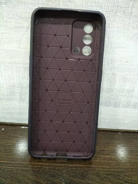 Oppo f/19 A/74 Back Cover. 3