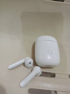 Bluetooth Earbuds In Good Condition