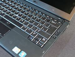 Dell Latitude 4310 - Best for Online Classes 0