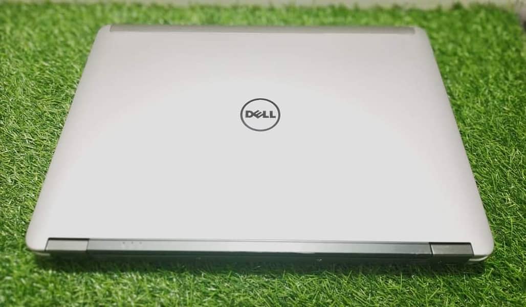 DELL Gaming laptop (fixed price) 3