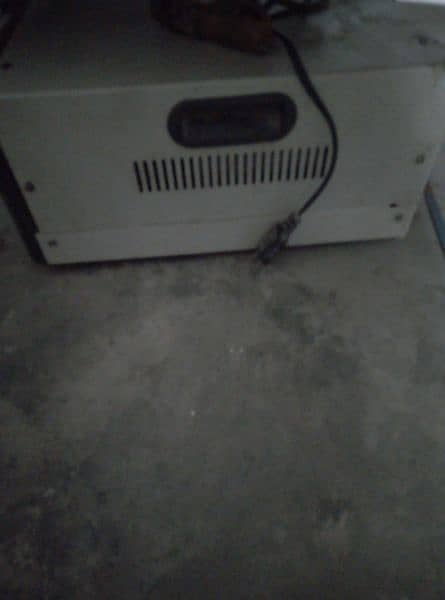 ups good working condition 750 watts 2