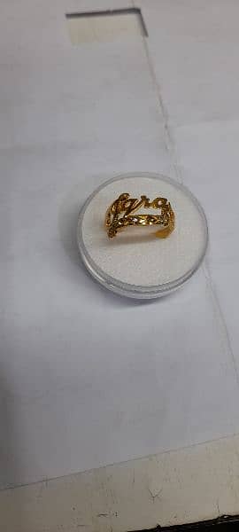 costumizer gold plated name locket 16