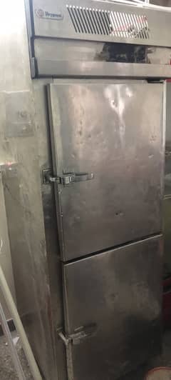 Vertical chiller and freezer