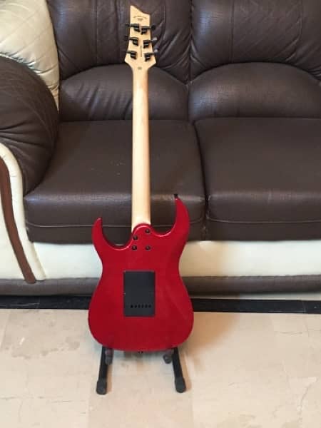 Sqoe Electric Guitar 10 by 10 mint Condition 4