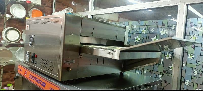 South Star Deck pizza oven / Conveyer pizza oven / Texas Bull pizza. 4