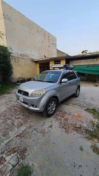 Daihatsu Terious 7 seater 2