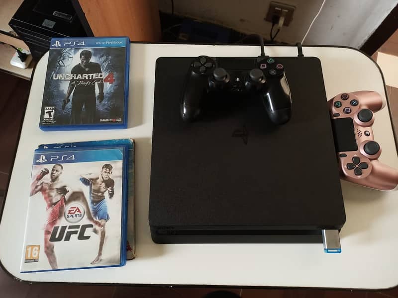 sony playstation 4 slim excellent condition 1 TB storage 1