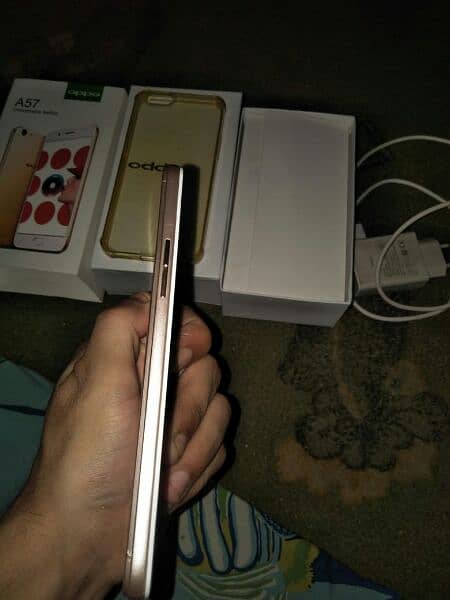 Oppo A57 4GB Ram 64GB Memory 3