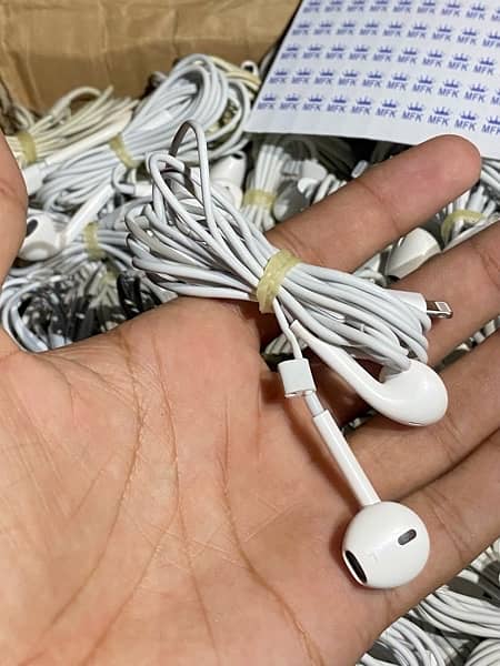 Apple iPhone X XS iPhone 13 12 Original Handsfree Lightning Earphones 4