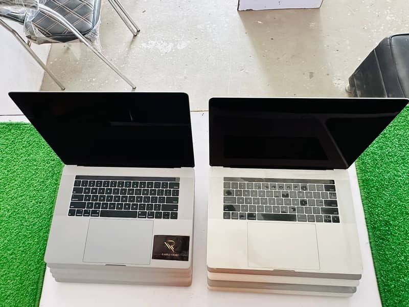 Apple MacBook pro 2019 Core i7 0