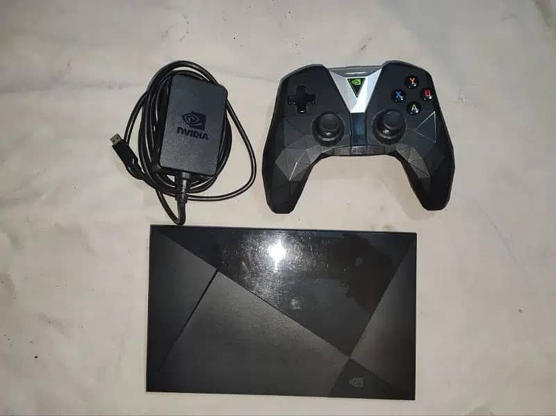 Nvidia Shield Pro (500GB - Latest software updated) 4K HDR Player 1