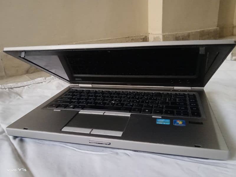 POWERFUL HP LAPTOP  big discount sale 1