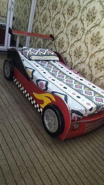 kid car bed 1