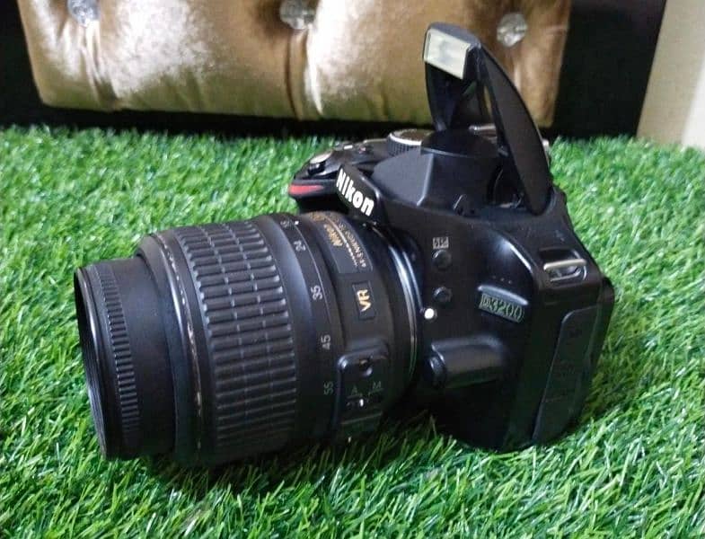 Nikon D3200 DSLR Mic Option 0