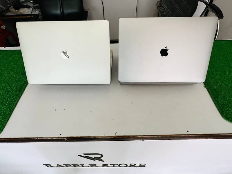 Apple Macbook Pro 2018 Core i7 good conditon 2
