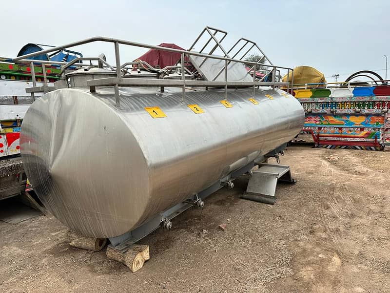 Milk tanker 11000 Liter Milk tank For Sale 5