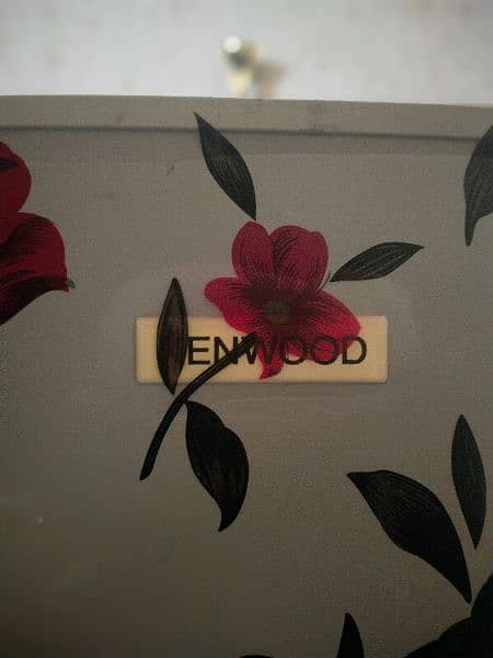 Kenwood Imported Fridge for sale available in good condition 1