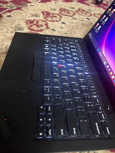 Lenovo X1 carbon core i7 8Generation touch Screen Thinkpad 3