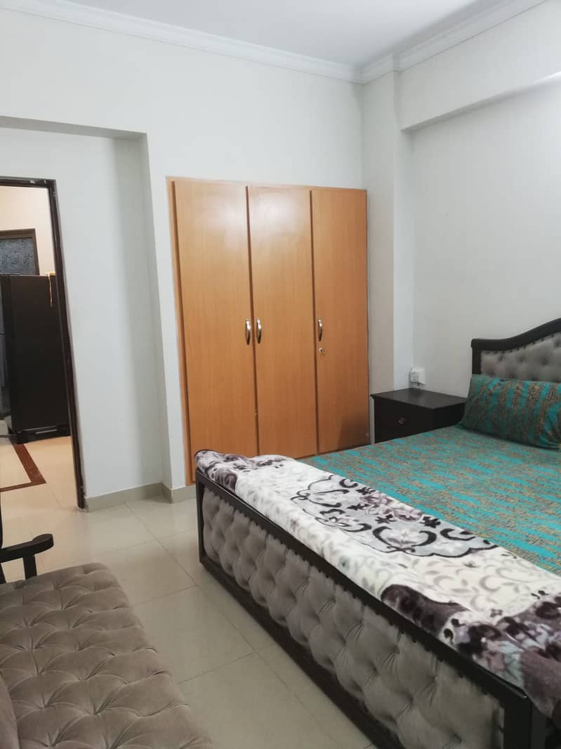 B-17 Self check 1bed , 2bed Daily basis Furnished flat  for rent 2