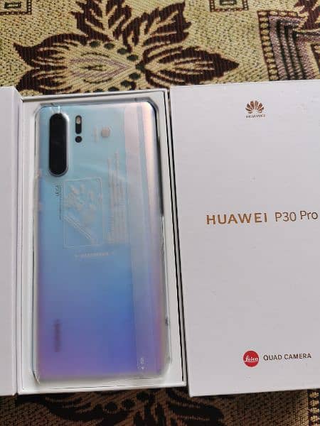 Huawei p 30 pro 8gb and 128gb dull sim full boxs 1