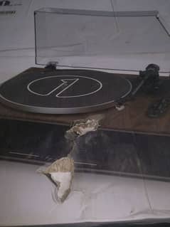 Turntable