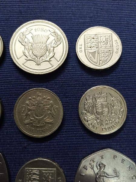 UK 15 Pounds Coins 4